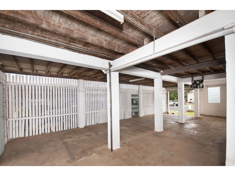 12 Margaret Street, Redlynch QLD 4870