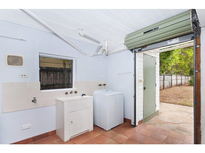 12 Margaret Street, Redlynch QLD 4870