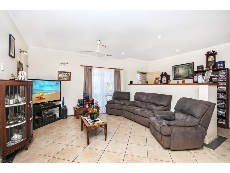 54 Intake Road, Redlynch QLD 4870