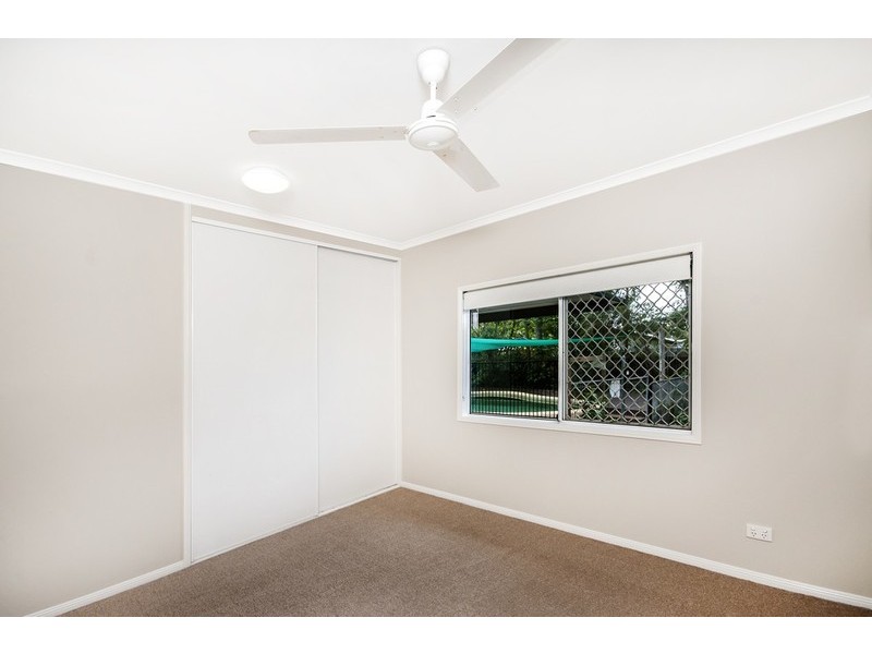 9 Elkhorn Close, Redlynch QLD 4870