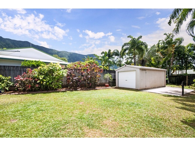9 Elkhorn Close, Redlynch QLD 4870