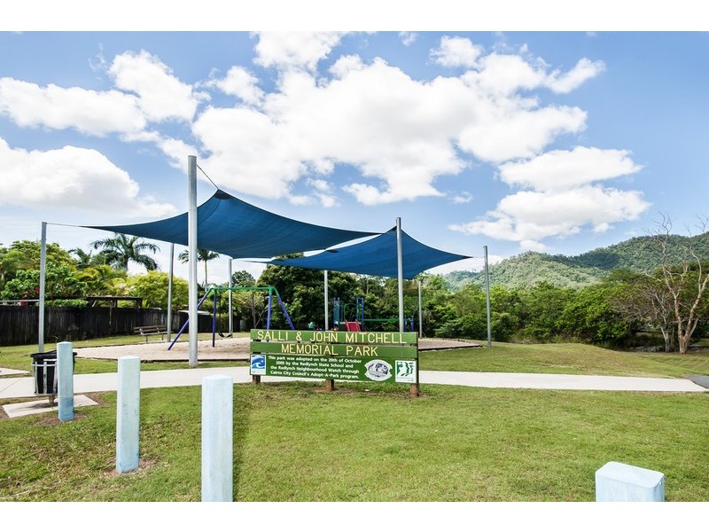 9 Elkhorn Close, Redlynch QLD 4870