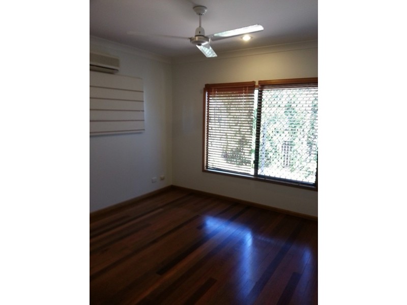 Machans Beach QLD 4878