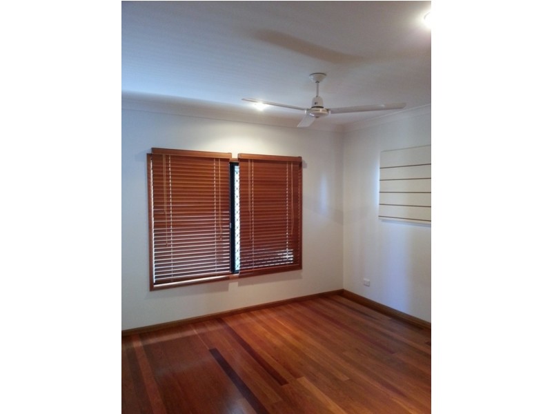 Machans Beach QLD 4878