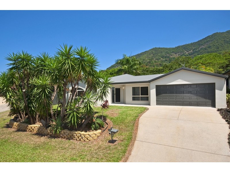 25 Pilosa Street, Redlynch QLD 4870