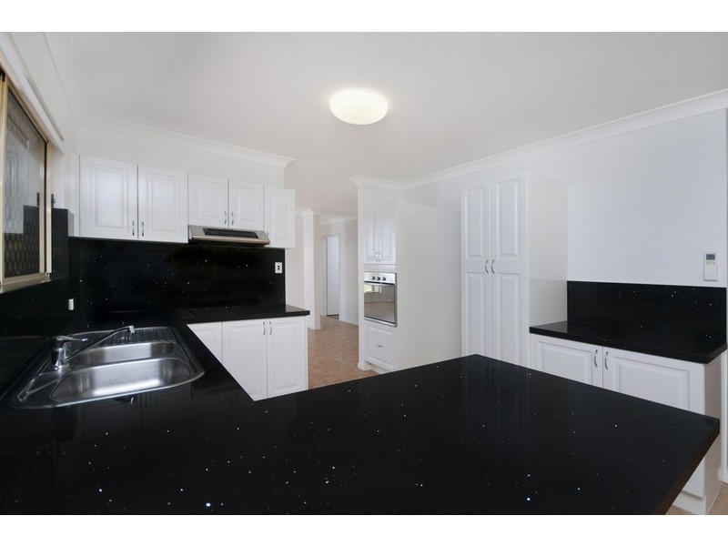 25 Pilosa Street, Redlynch QLD 4870