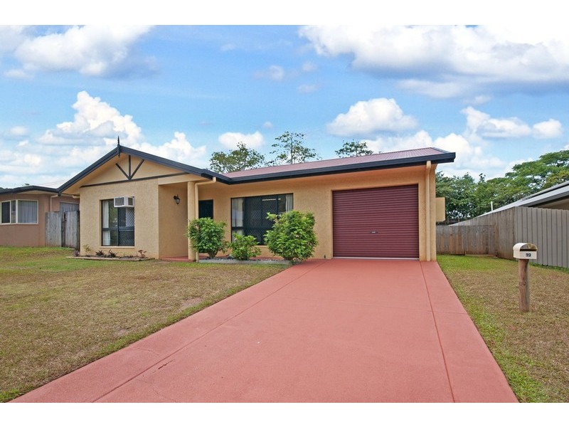 19 Tradewinds Close, Redlynch QLD 4870
