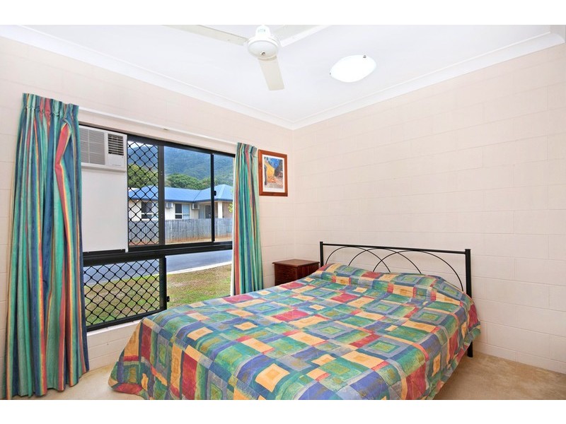 19 Tradewinds Close, Redlynch QLD 4870