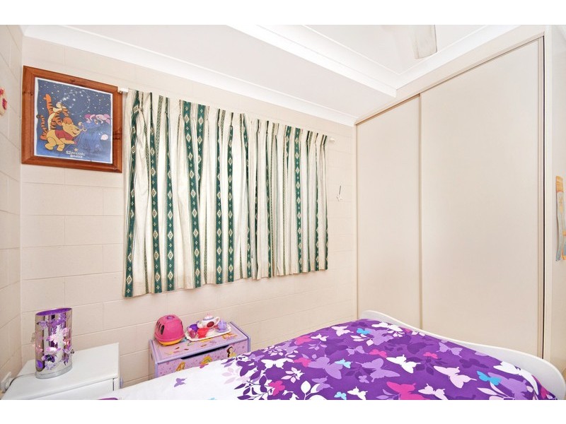 19 Tradewinds Close, Redlynch QLD 4870