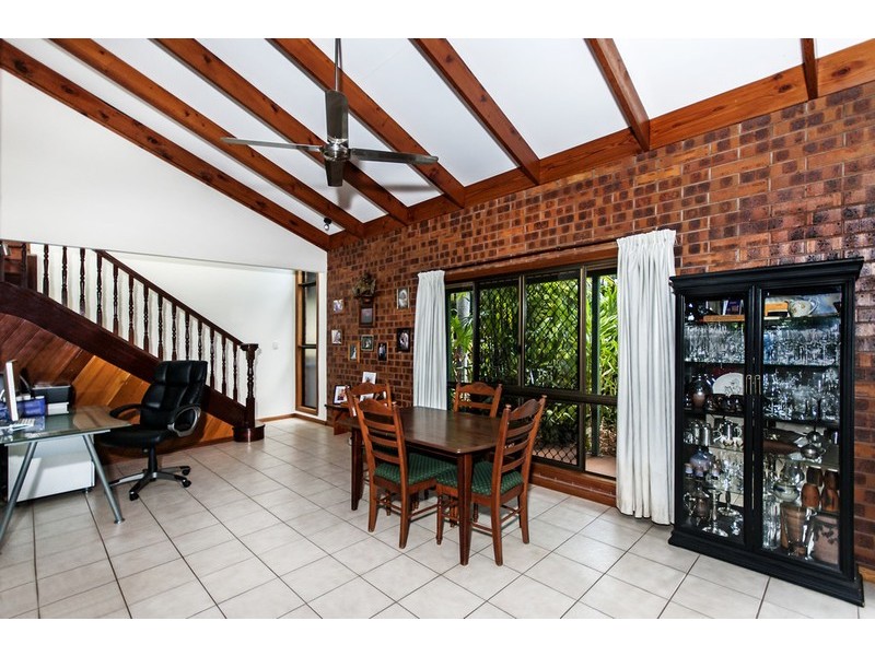 2 Cycas Close, Kamerunga QLD 4870