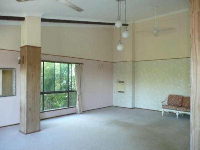 Stratford QLD 4870