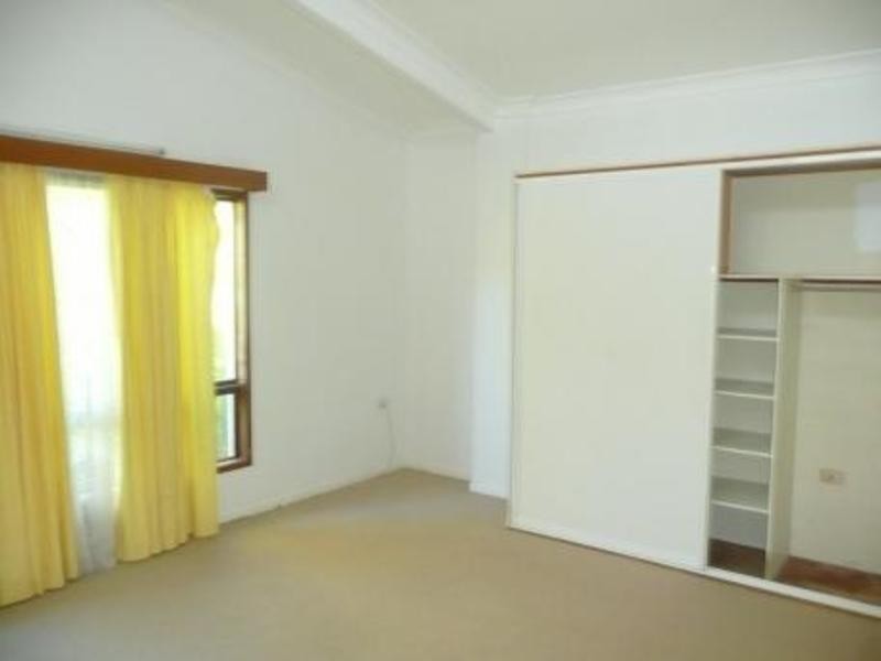 Stratford QLD 4870