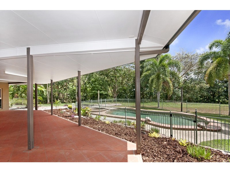 25-27  Runnymede Avenue, Redlynch QLD 4870