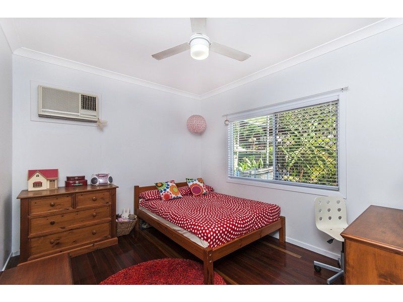 6 Baway Close, Caravonica QLD 4878