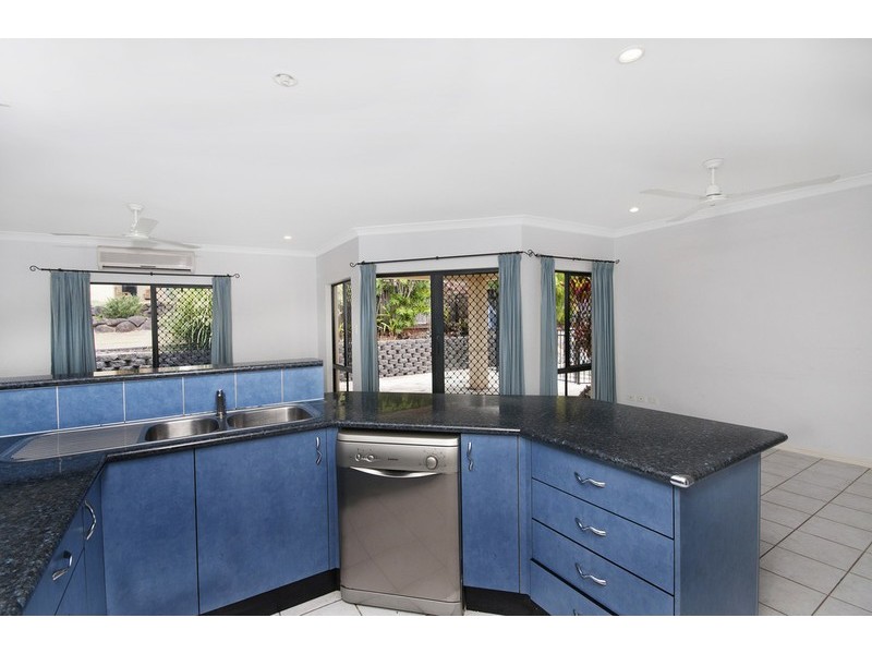 22 Spinos Street, Redlynch QLD 4870