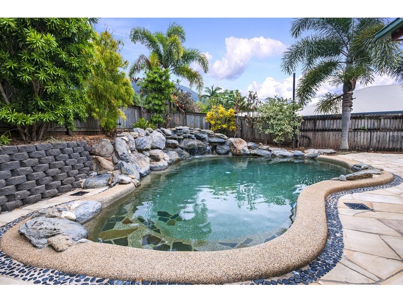 22 Spinos Street, Redlynch QLD 4870