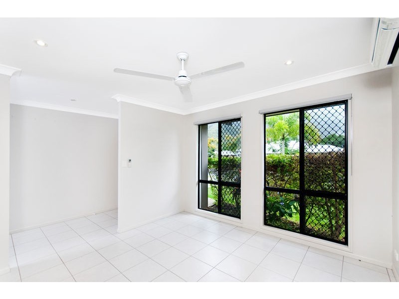 98 Xavier Herbert Drive, Redlynch QLD 4870