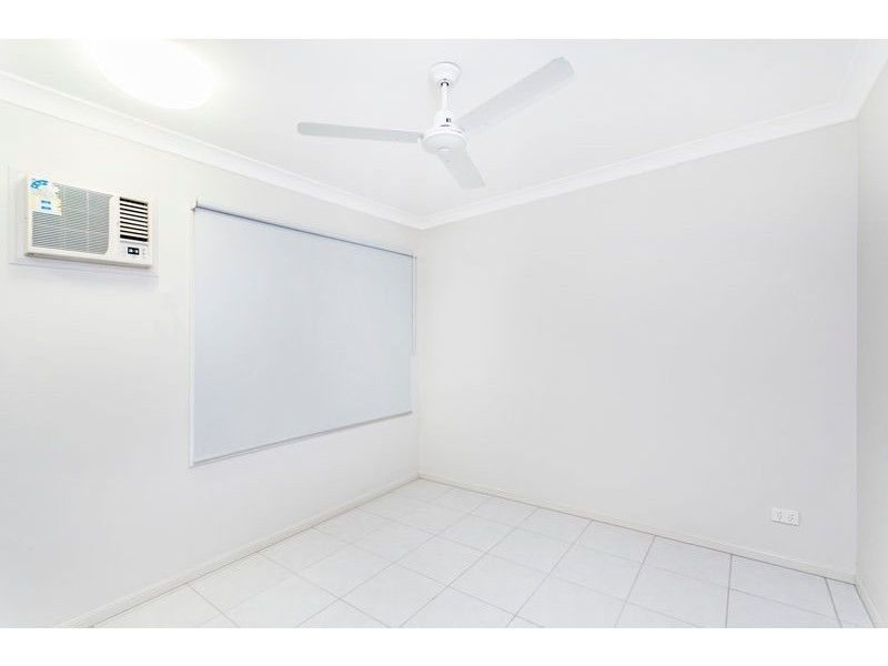 98 Xavier Herbert Drive, Redlynch QLD 4870