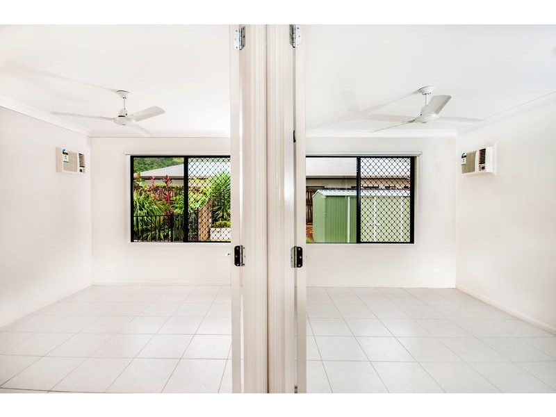 98 Xavier Herbert Drive, Redlynch QLD 4870