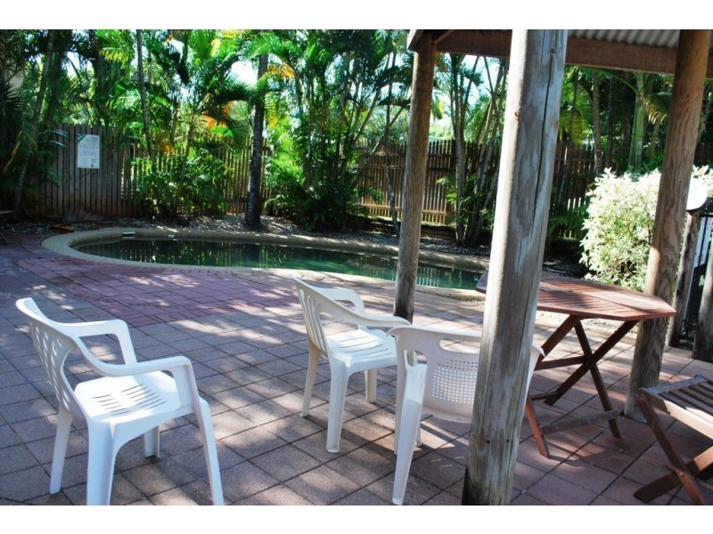 9/3-5 Tenni Street, Redlynch QLD 4870