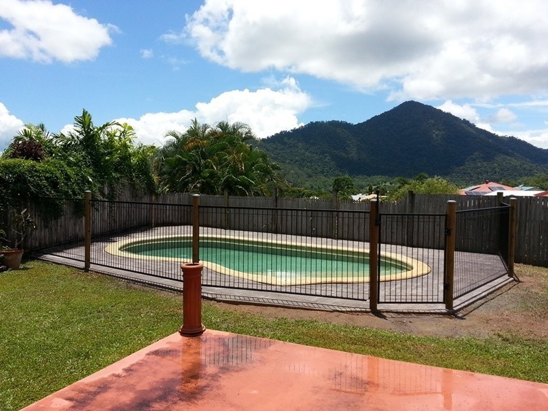 Redlynch QLD 4870