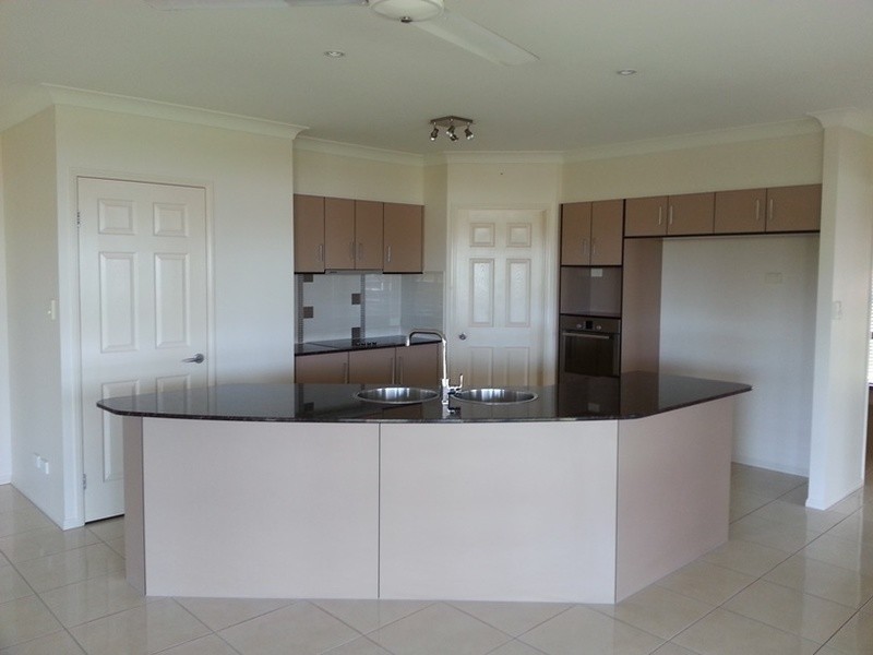 Redlynch QLD 4870