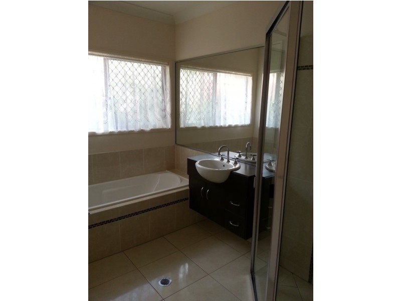 Redlynch QLD 4870