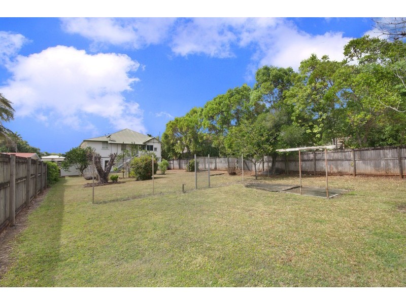 Redlynch QLD 4870
