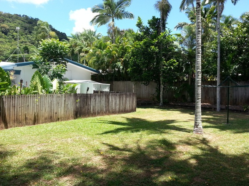 42 Adam Drive, Brinsmead QLD 4870