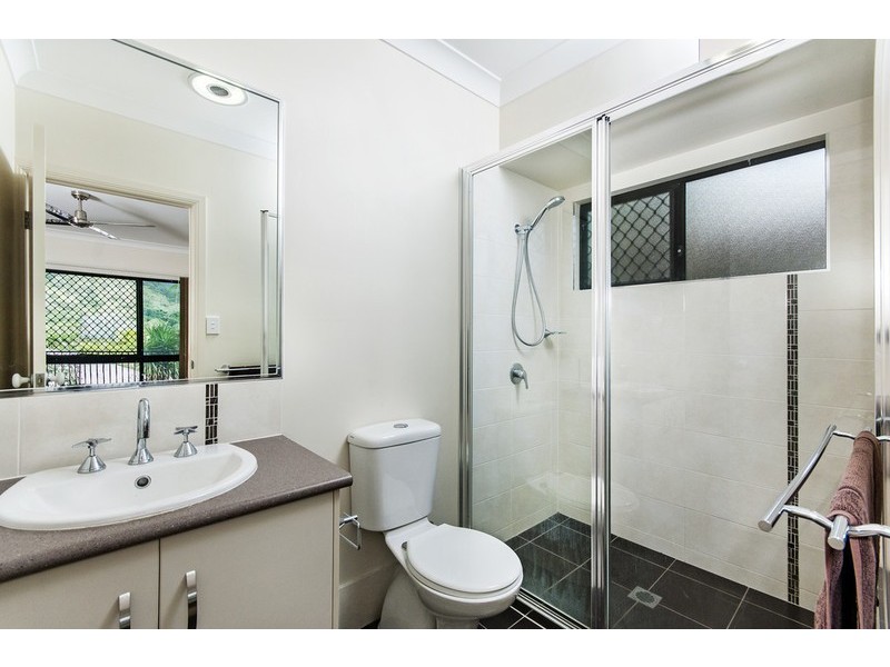 23 William Hickey Street, Redlynch QLD 4870
