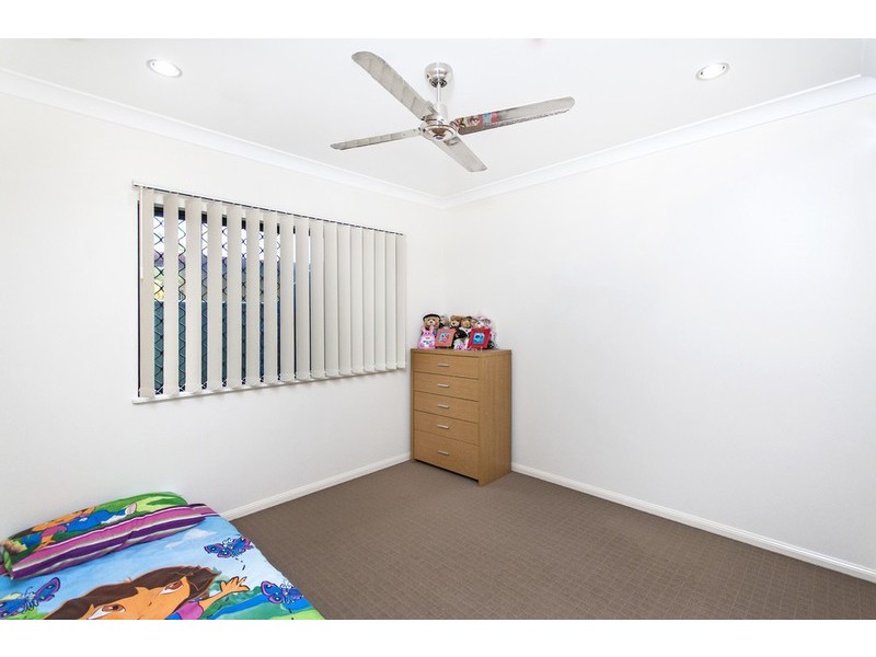 23 William Hickey Street, Redlynch QLD 4870