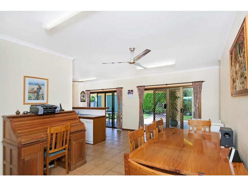 4 Ebony Street, Redlynch QLD 4870