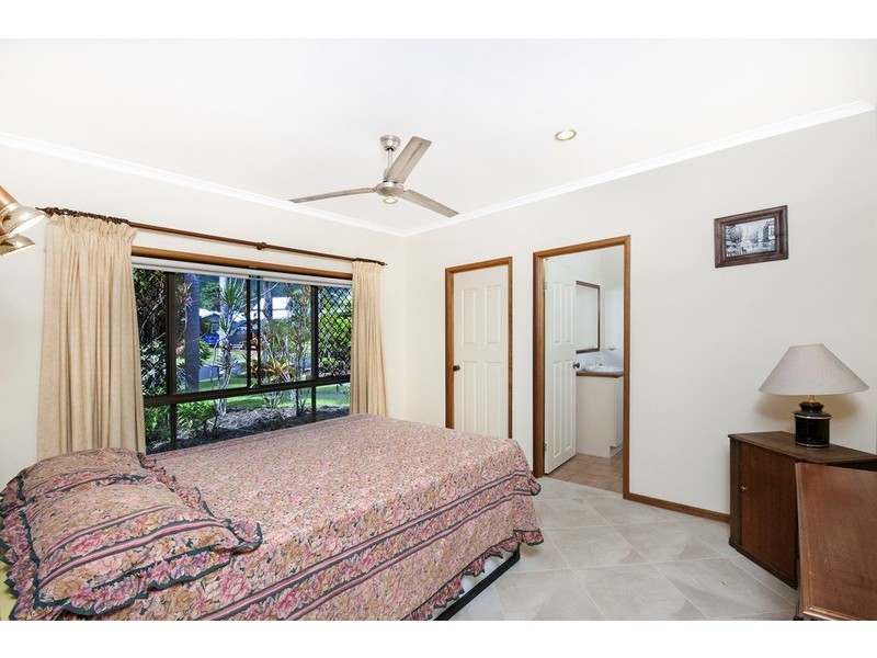 4 Ebony Street, Redlynch QLD 4870