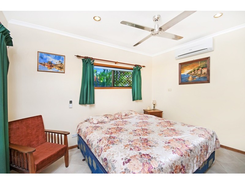 4 Ebony Street, Redlynch QLD 4870