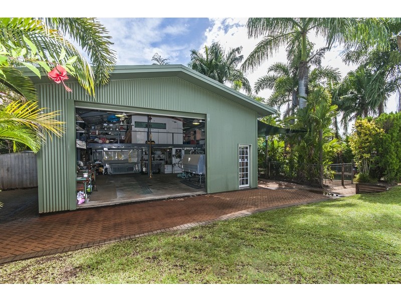 4 Ebony Street, Redlynch QLD 4870