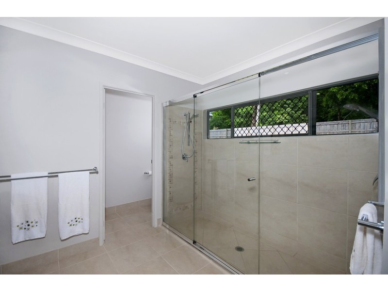 1 – 3 Java Court, Redlynch QLD 4870