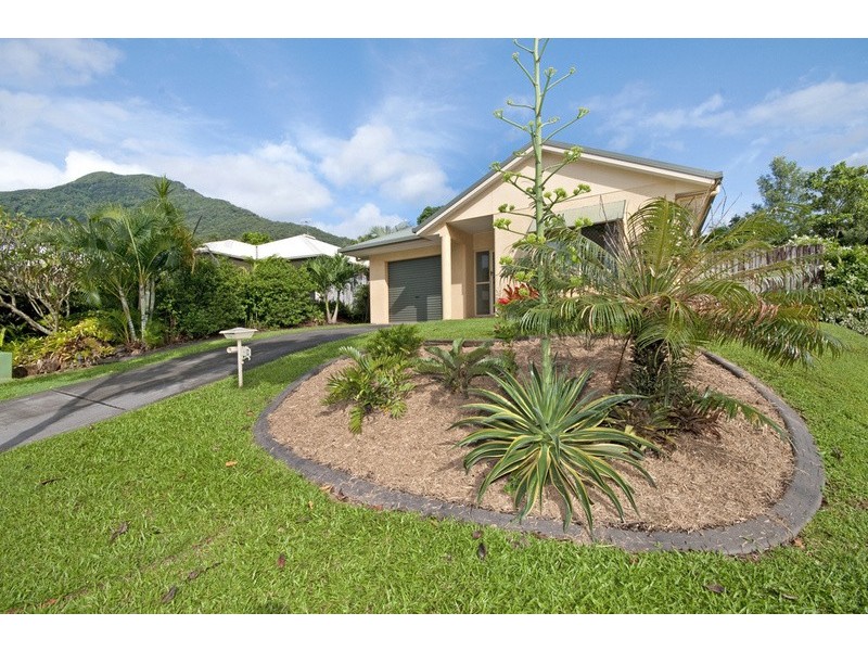 9 Tradewinds Close, Redlynch QLD 4870