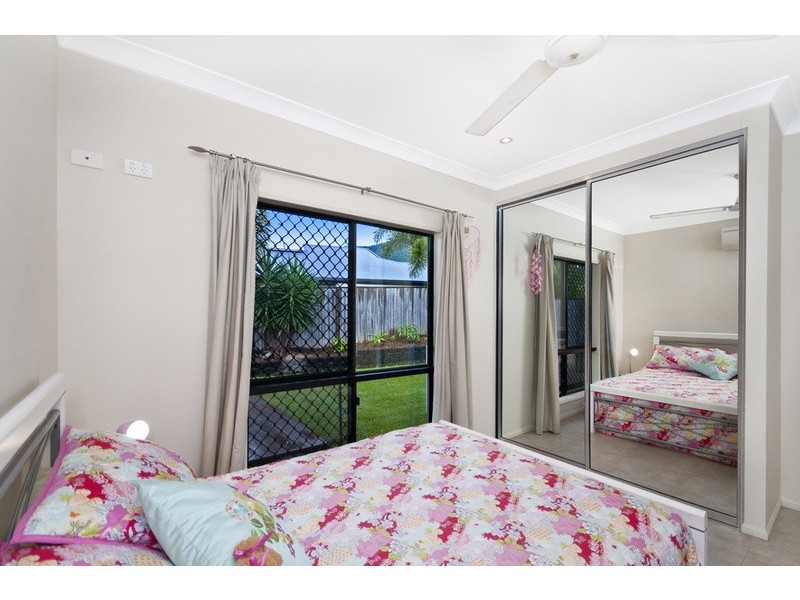 10 Hodkinson Street, Redlynch QLD 4870