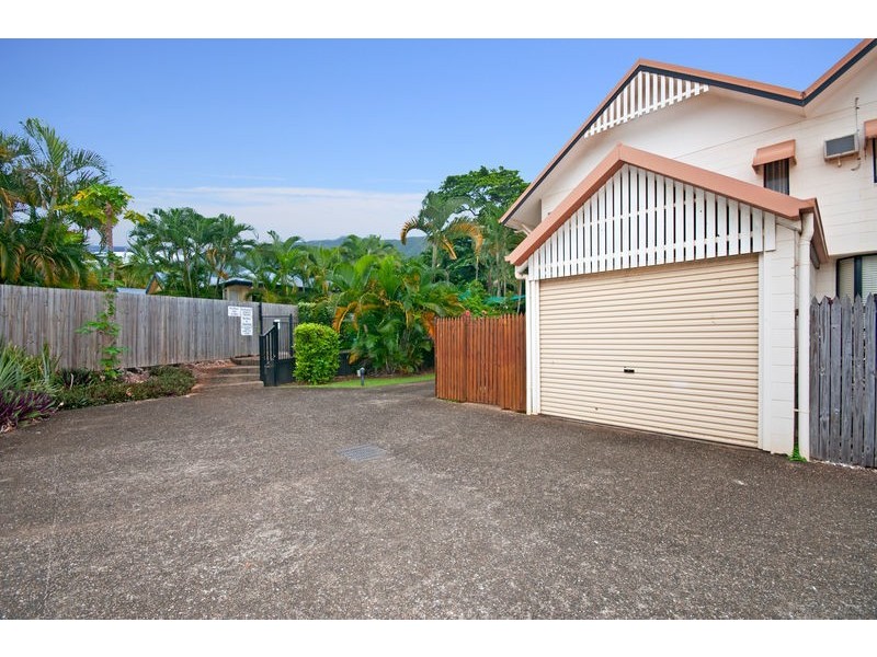 1/9-11 Margaret Street, Redlynch QLD 4870