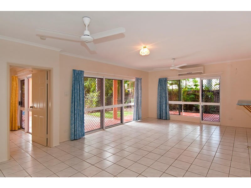 Redlynch QLD 4870