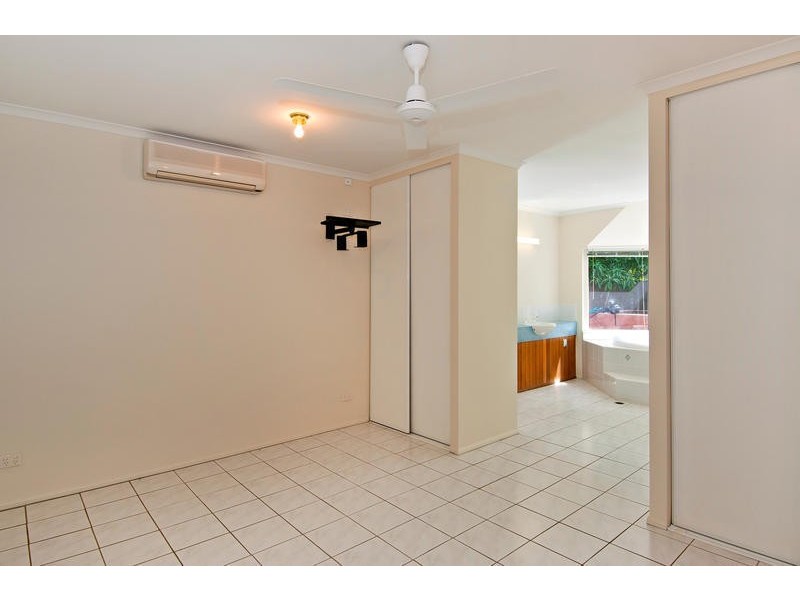 Redlynch QLD 4870