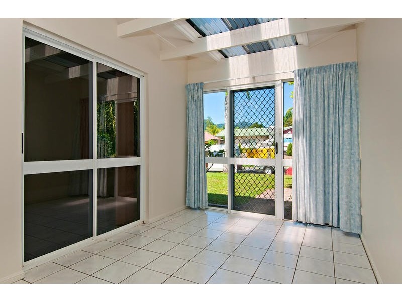 Redlynch QLD 4870