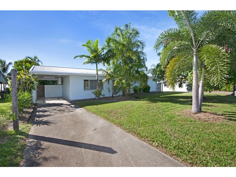 22 Lomond Close, Smithfield QLD 4878