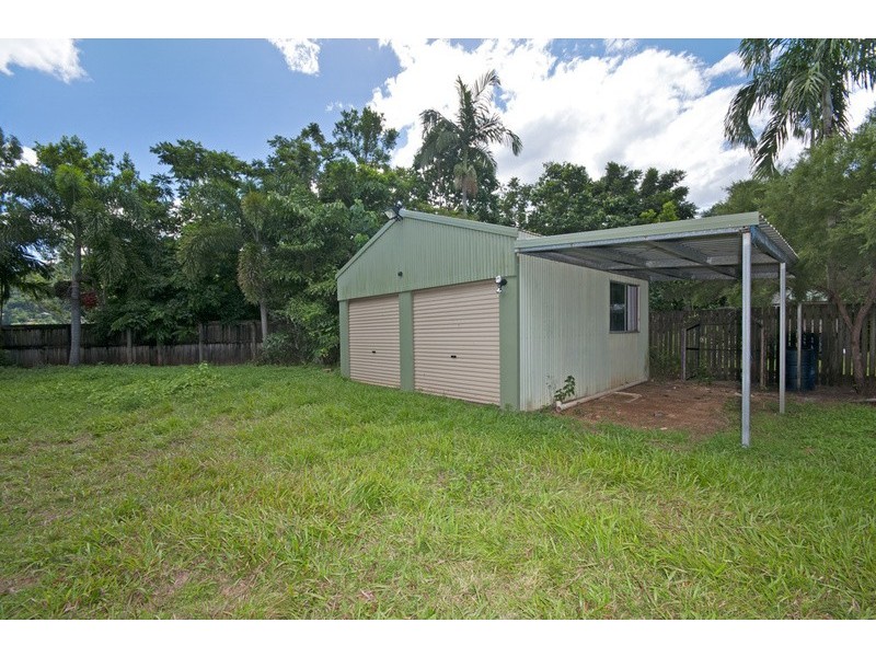 1 Melinga Close, Caravonica QLD 4878