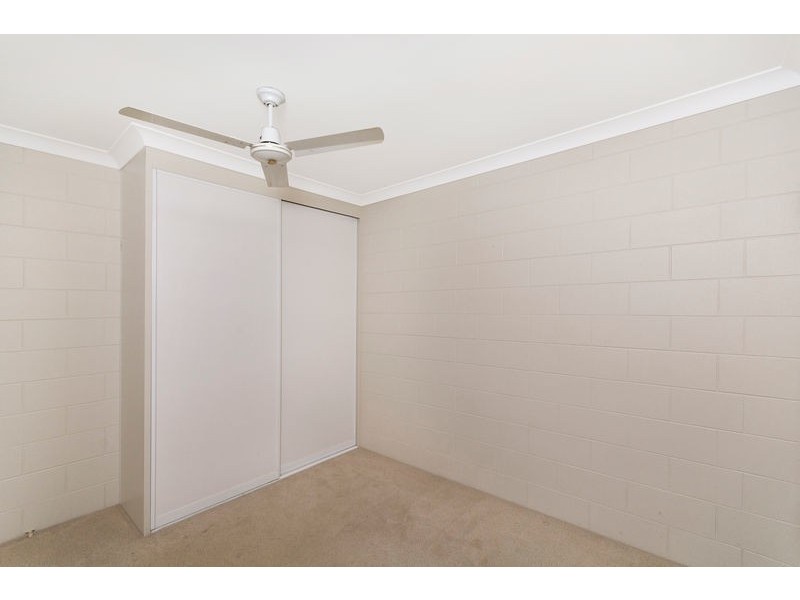 28 Satinash Close, Redlynch QLD 4870