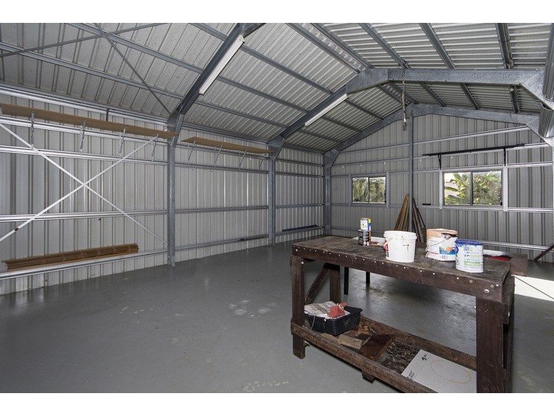 2 Henderson Close, Kanimbla QLD 4870
