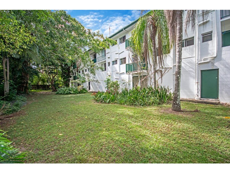 7/9-11 Bouganvillea Street, Holloways Beach QLD 4878