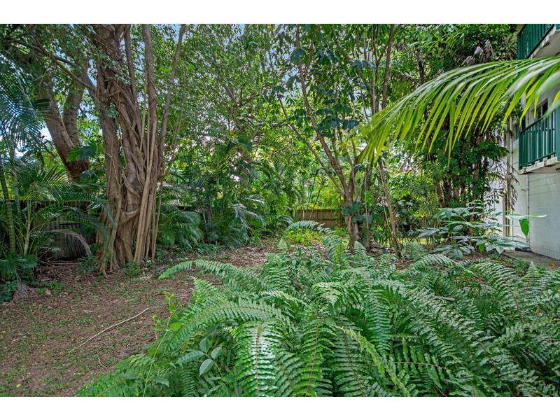 7/9-11 Bouganvillea Street, Holloways Beach QLD 4878
