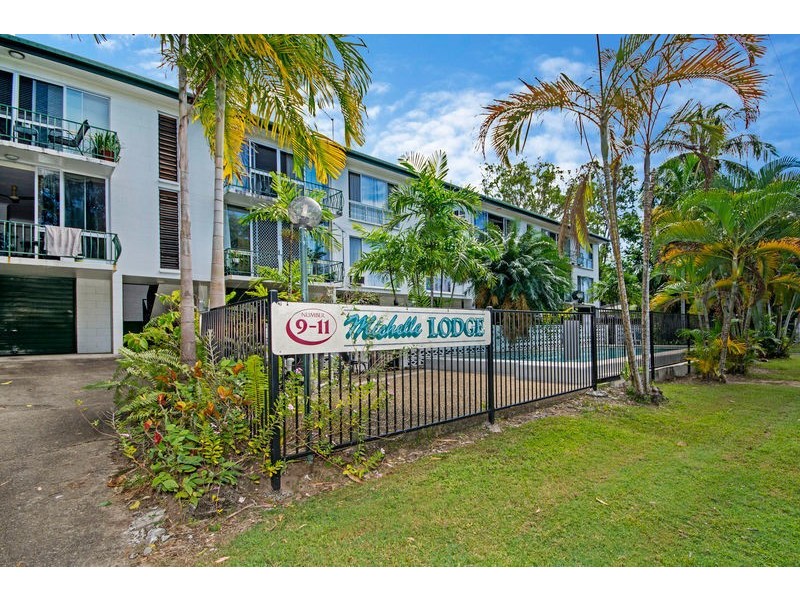 7/9-11 Bouganvillea Street, Holloways Beach QLD 4878