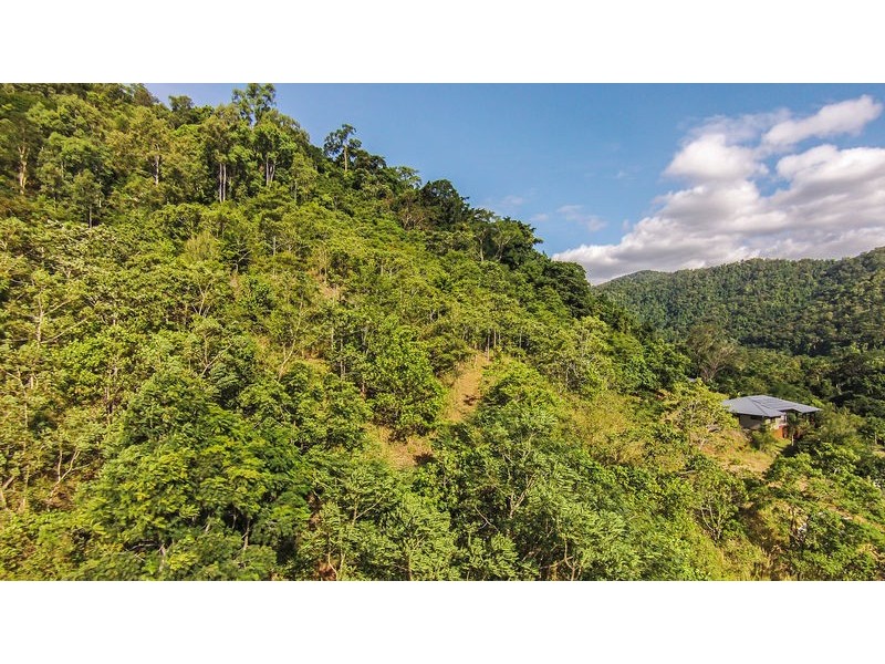 8-14 Fantan Close, Redlynch QLD 4870
